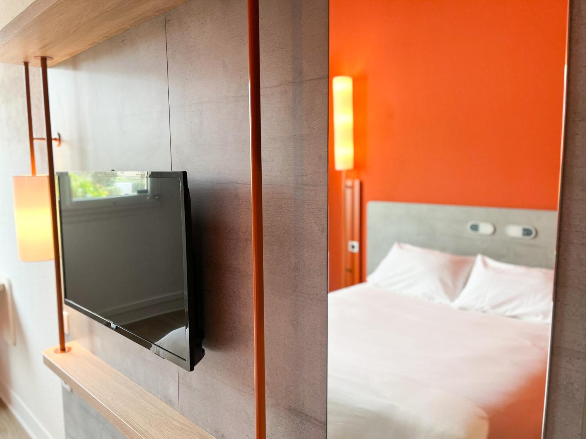 Ibis Budget Saint Christol Les Ales Ngoại thất bức ảnh