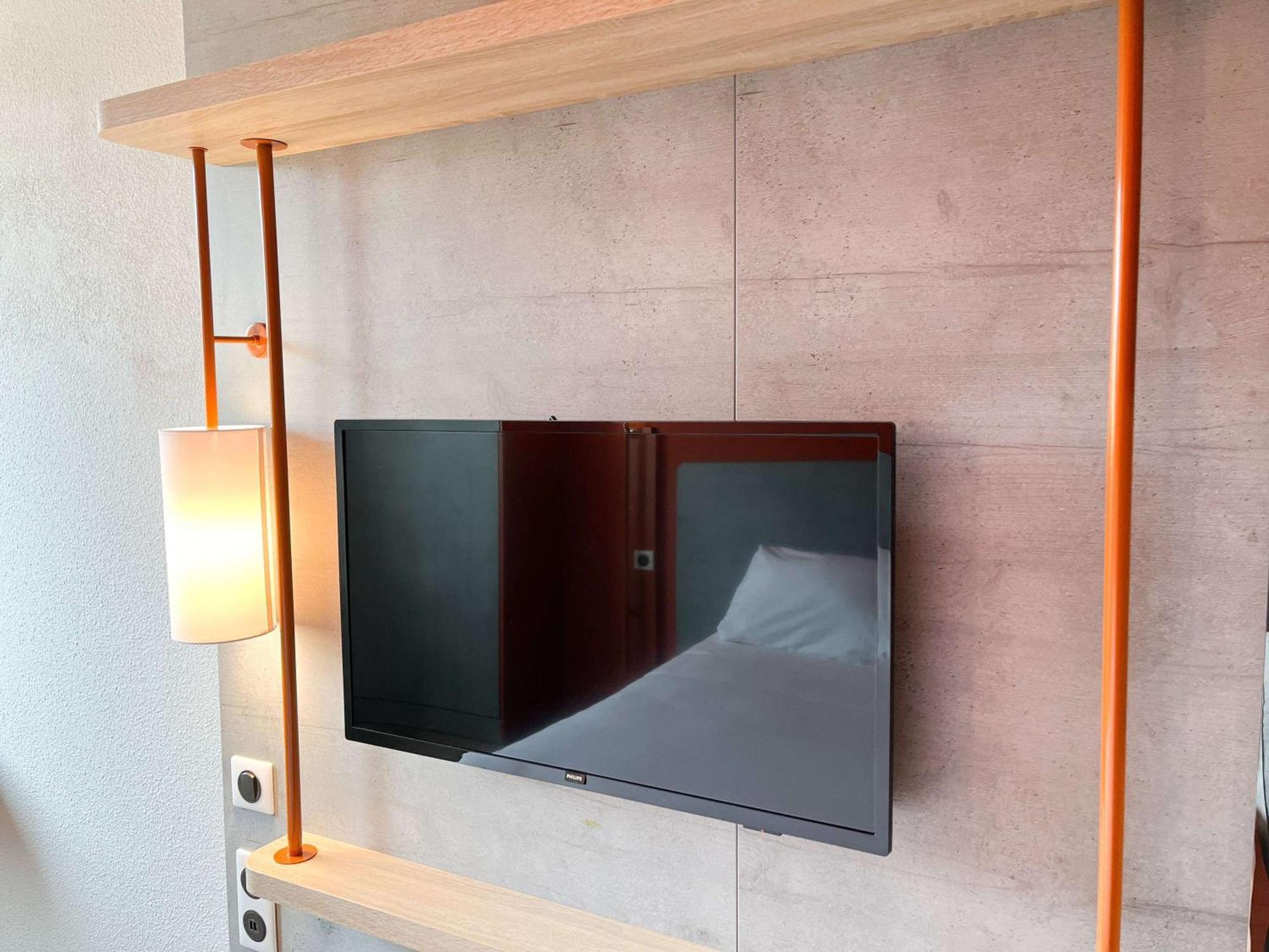 Ibis Budget Saint Christol Les Ales Ngoại thất bức ảnh