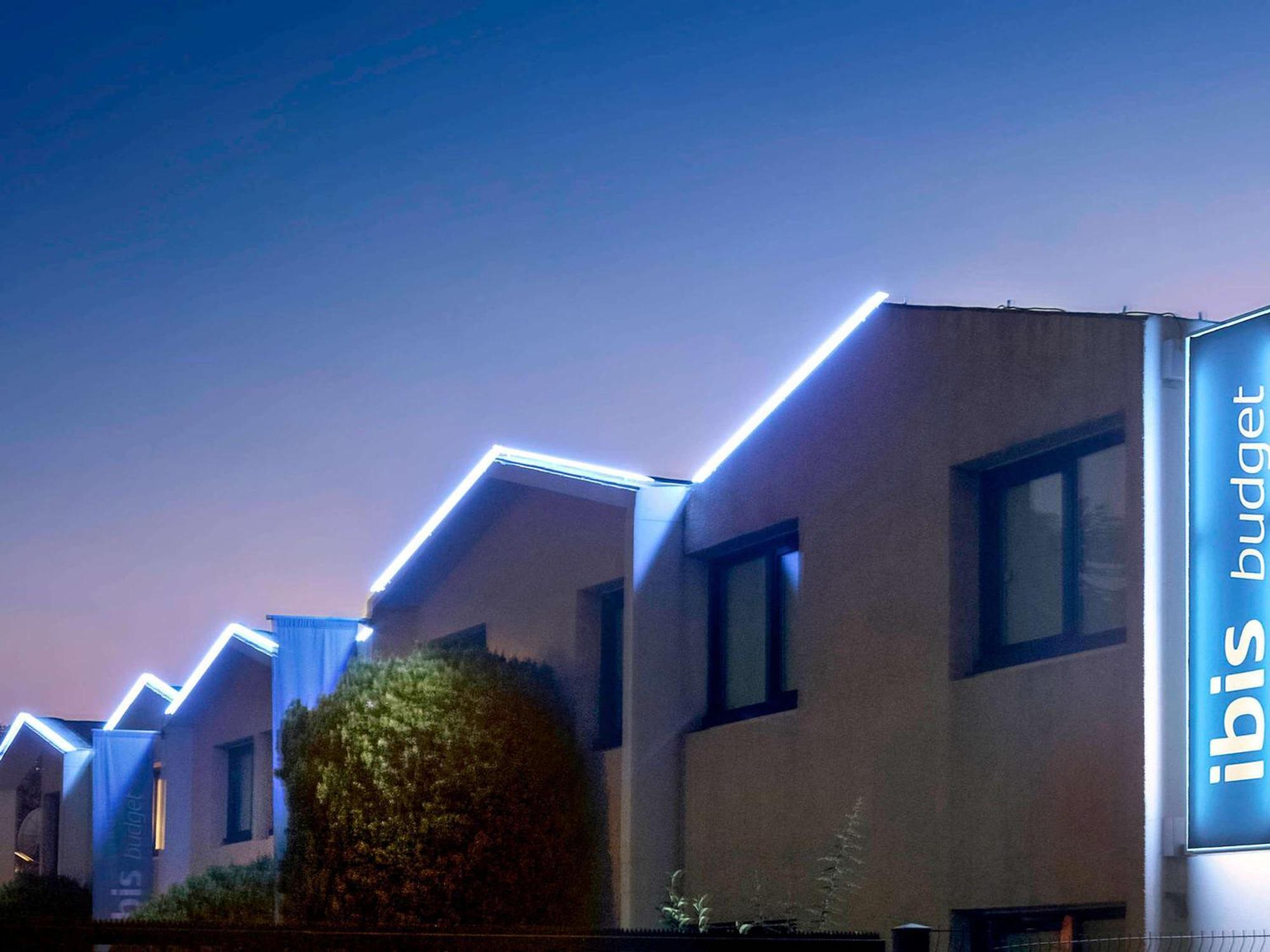 Ibis Budget Saint Christol Les Ales Ngoại thất bức ảnh