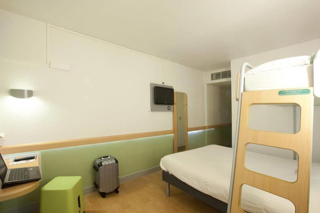 Ibis Budget Saint Christol Les Ales Ngoại thất bức ảnh